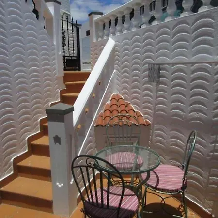 Playa Honda Sleeps 2 Wifi Апартаменты