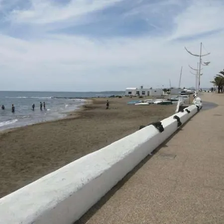 Апартаменты Playa Honda Sleeps 2 Wifi *