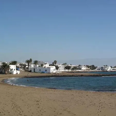 Playa Honda Sleeps 2 Wifi Апартаменты Плайя-Онда